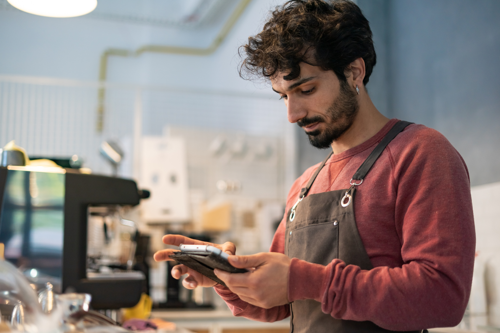 5 HCM pain points — and 10 tech solutions to remedy them